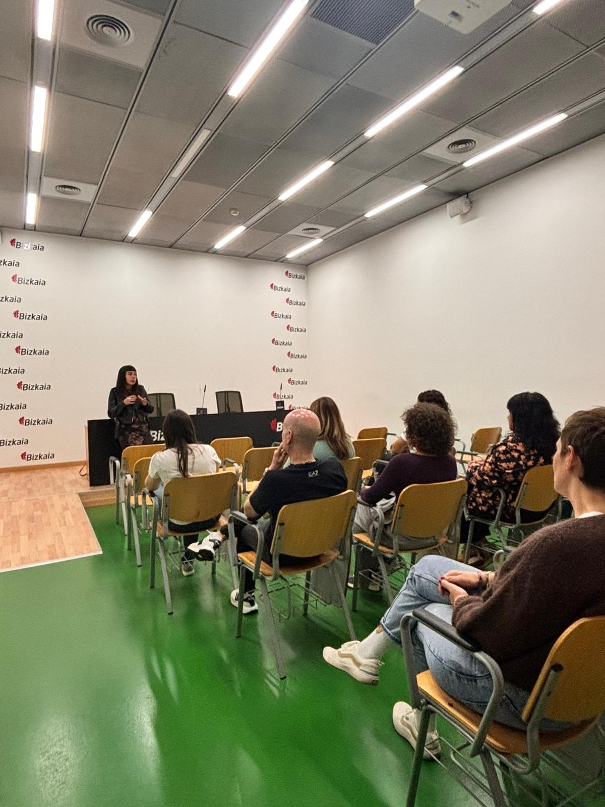 2025-2026 EUSKERA IKASTAROAREN AURKEZPENA